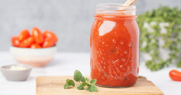 Effortless Homemade Pizza Sauce